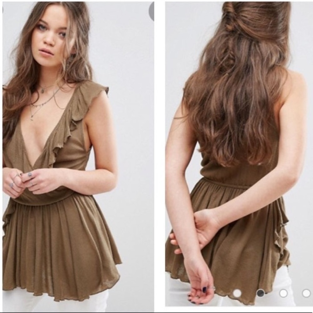 Free‎ People Green Float Away Plunge Neck Tank Size Small